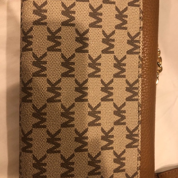 Michael kors wallet purse crossbody new - Picture 2 of 4